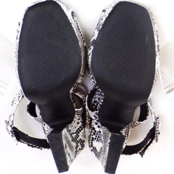 QUPID size 6.5 - 7 approx. black/white/gray faux-snake ultra-high-heel  sandals - Picture 13 of 14